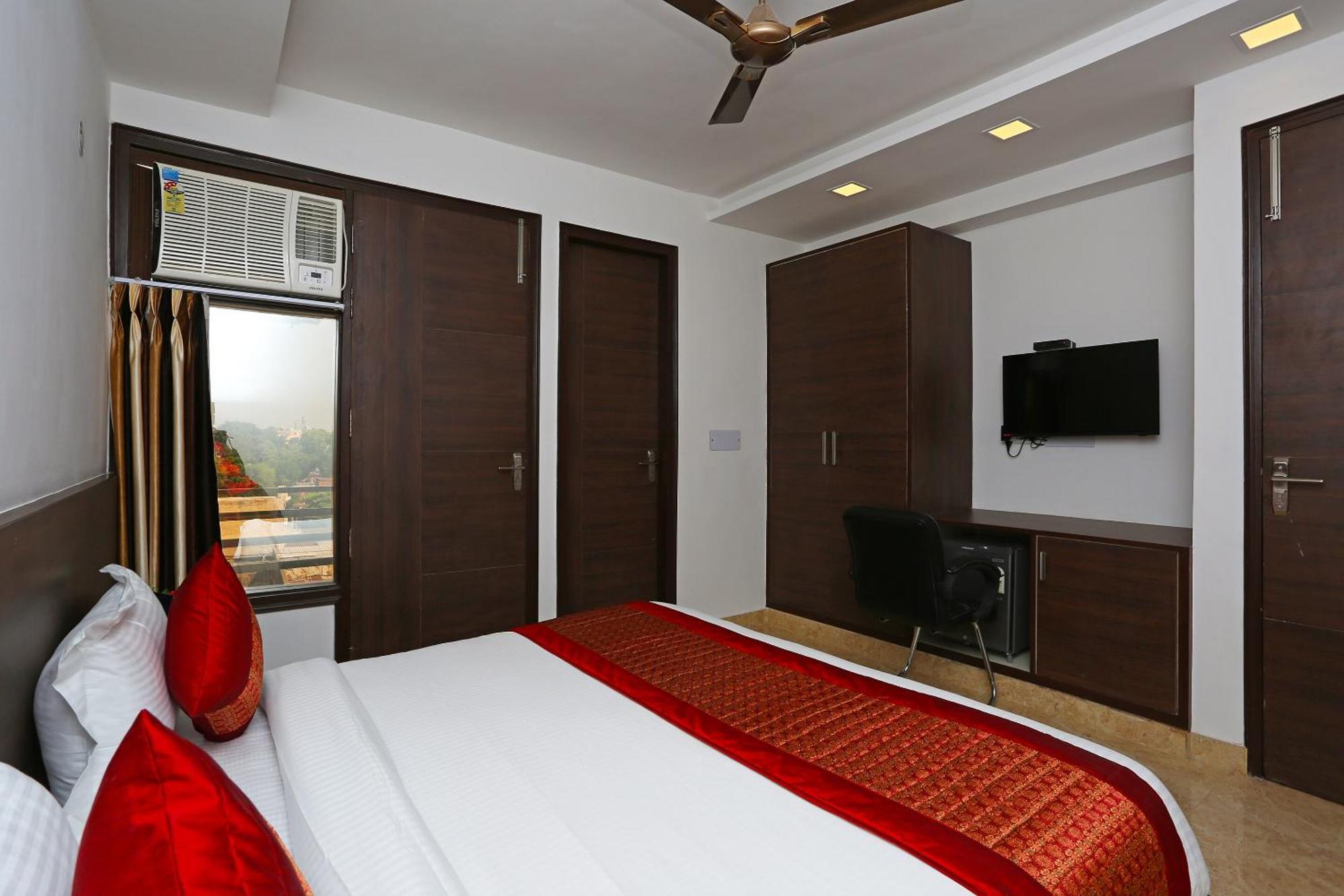 Hotel O Green Residency Near Appu Ghar Gurgaon Exterior photo